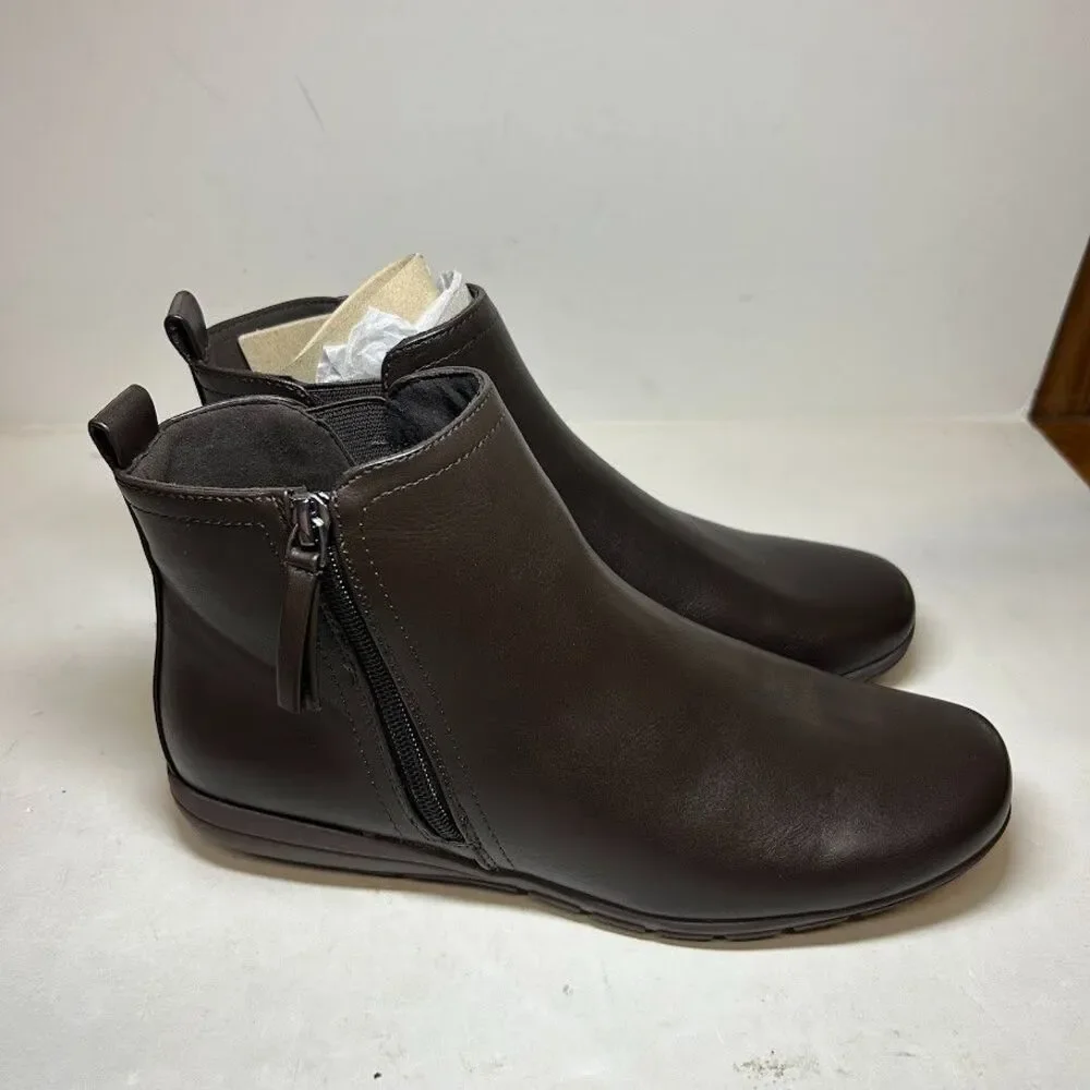 Easy Spirit Womens 9 M Dark Brown Aleena Faux Leather Flat Ankle Booties NIB QV6
